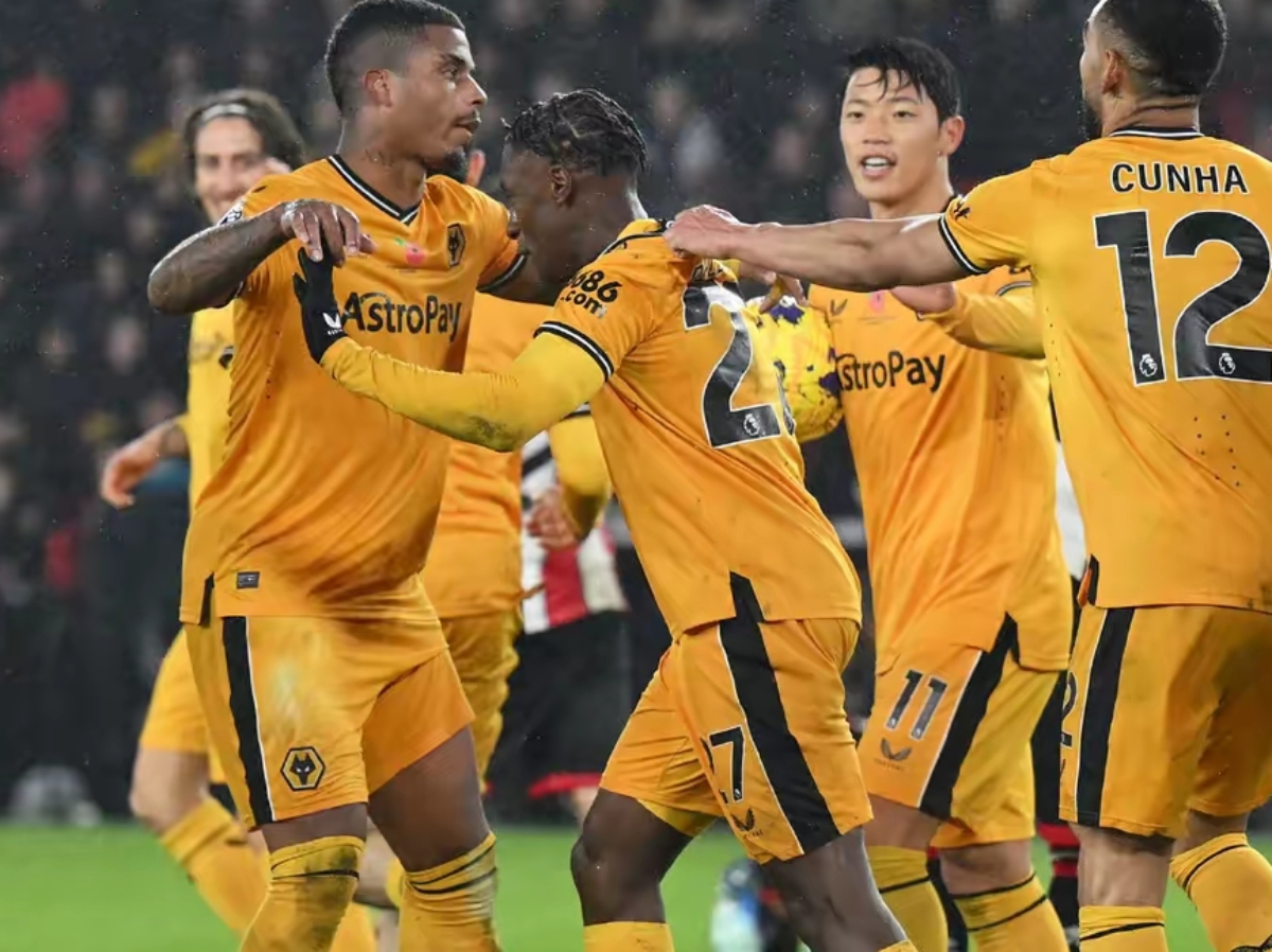 英超加时末段再迎强敌，法兰克福状态回暖，主帅态度——赛场秩序良好，纪律约束更严格的简单介绍