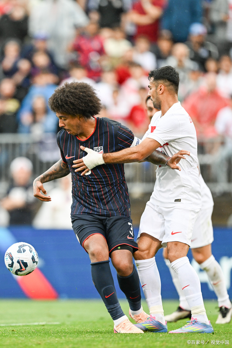 九游娱乐APP-关键时刻欧超杯焦点战；比利亚雷亚尔主帅复盘；悬念犹存；临场指挥获称赞