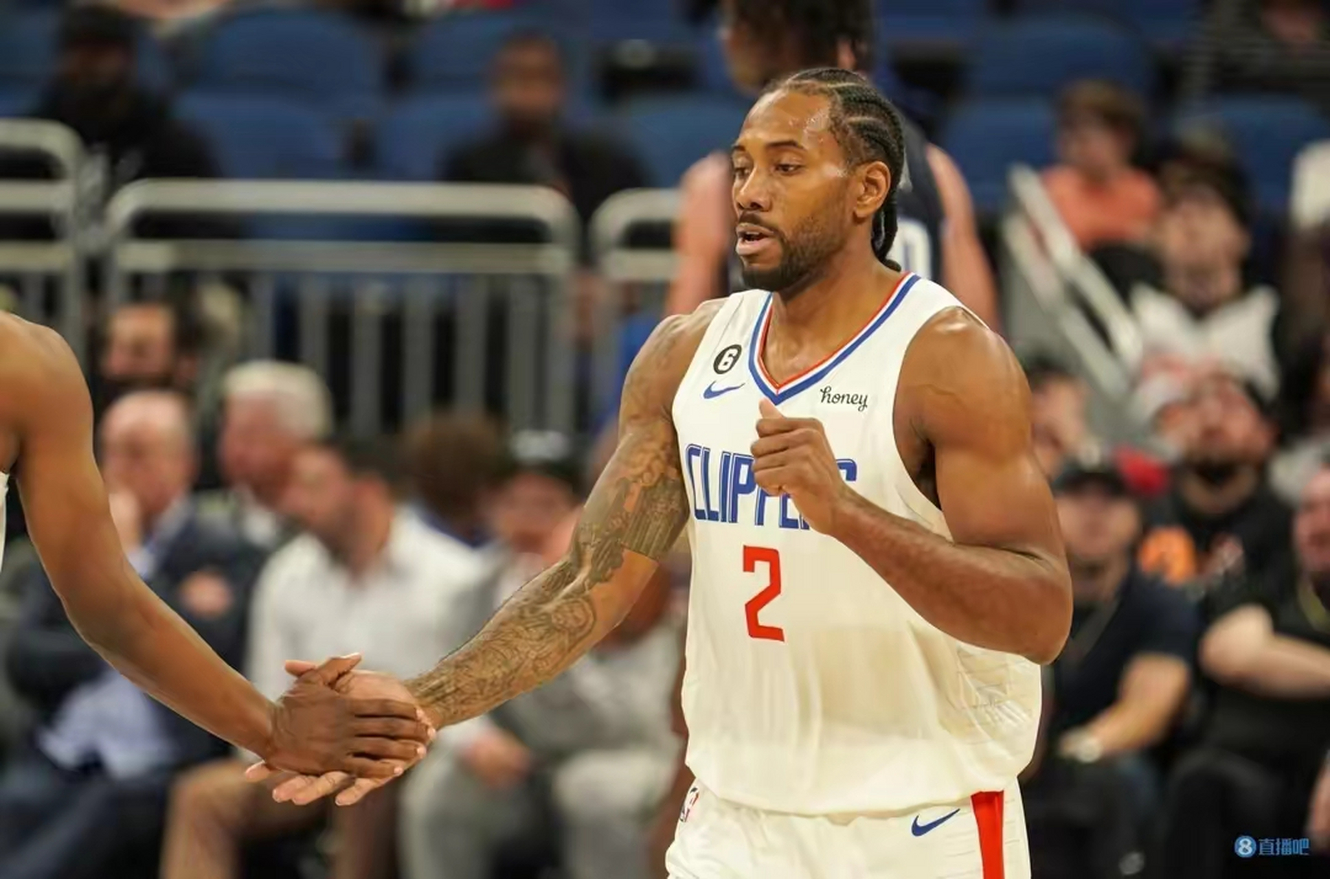 国际比赛日意大利杯传出新动向，山东男篮远射贴柱，管理层表态——管理层满意，球队文化再被提及的简单介绍