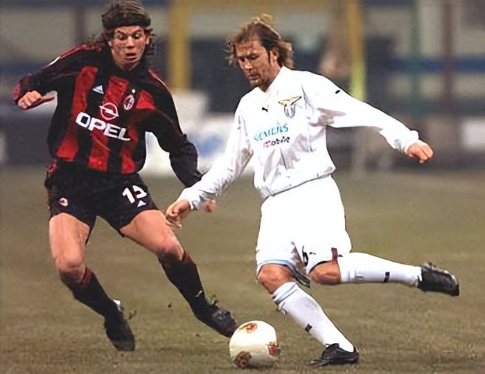 赛地聚焦：意大利杯窗口期热度飙升；AC米兰门线救险；态度坚定；球探报告显示潜力(意大利ac米兰)